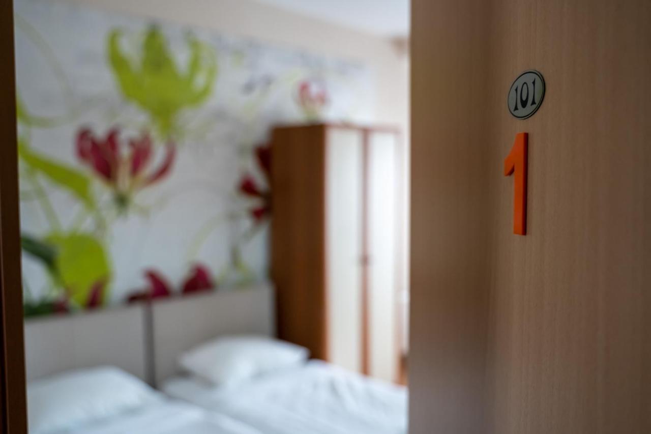 Sidera Aparthotel Ohrid Ngoại thất bức ảnh